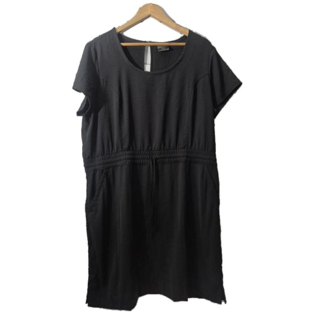 32 Degrees Cool Ladies Black Short Dress Athletic Style Short Sleeve